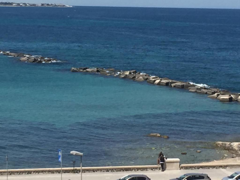 La Mia Terrazza Sul Mare - Mared'Amare Apartment Bari Ngoại thất bức ảnh